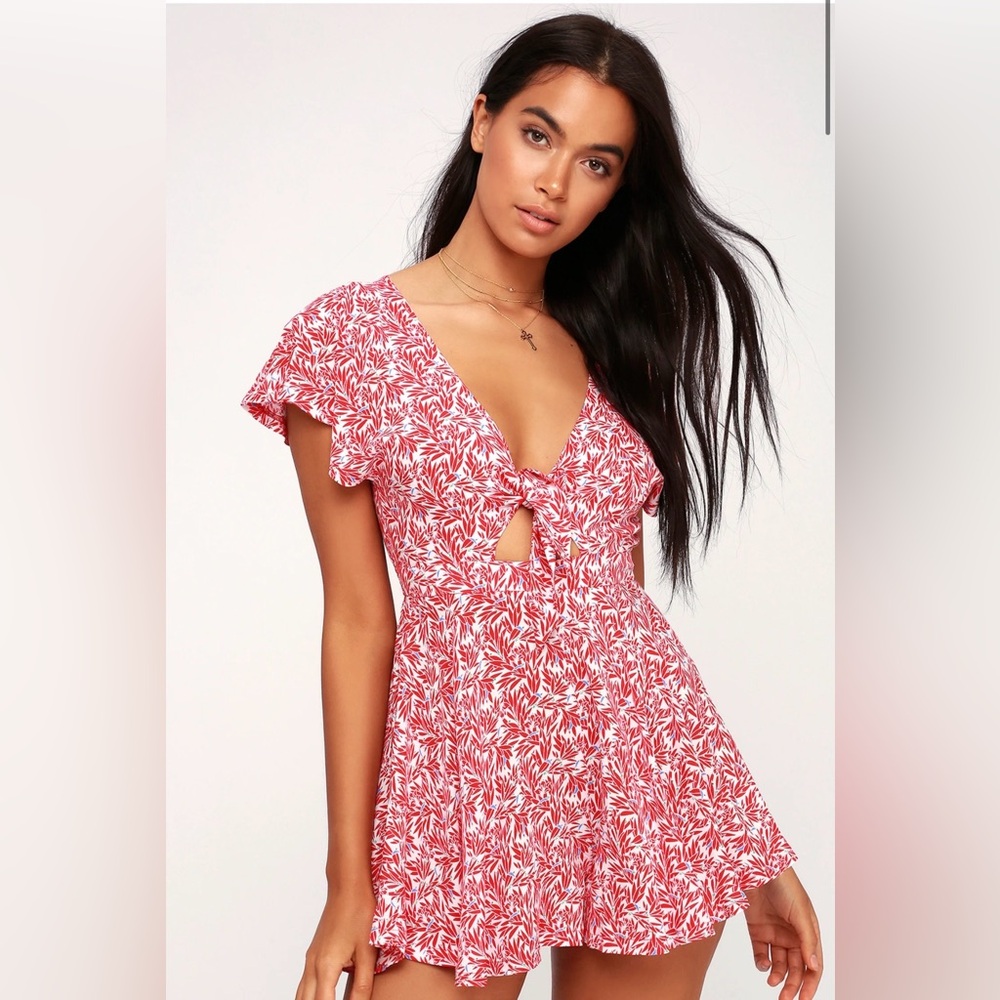 Lulu’s Red and White Floral Romper